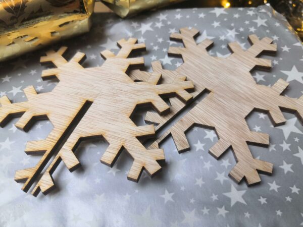 Assemble & Colour Your Own Snowflake - Image 3