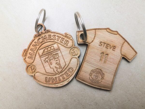 Personalised Wooden Football Shirt Keychains - Image 4