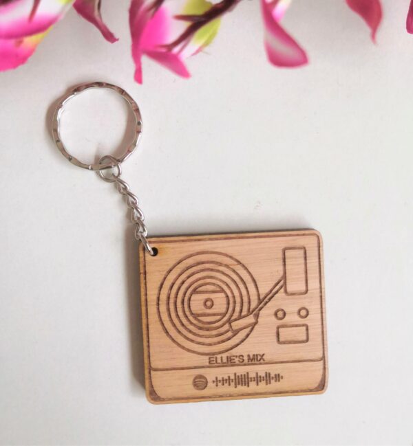 Spotify Code Keyrings - Vinyl Player
