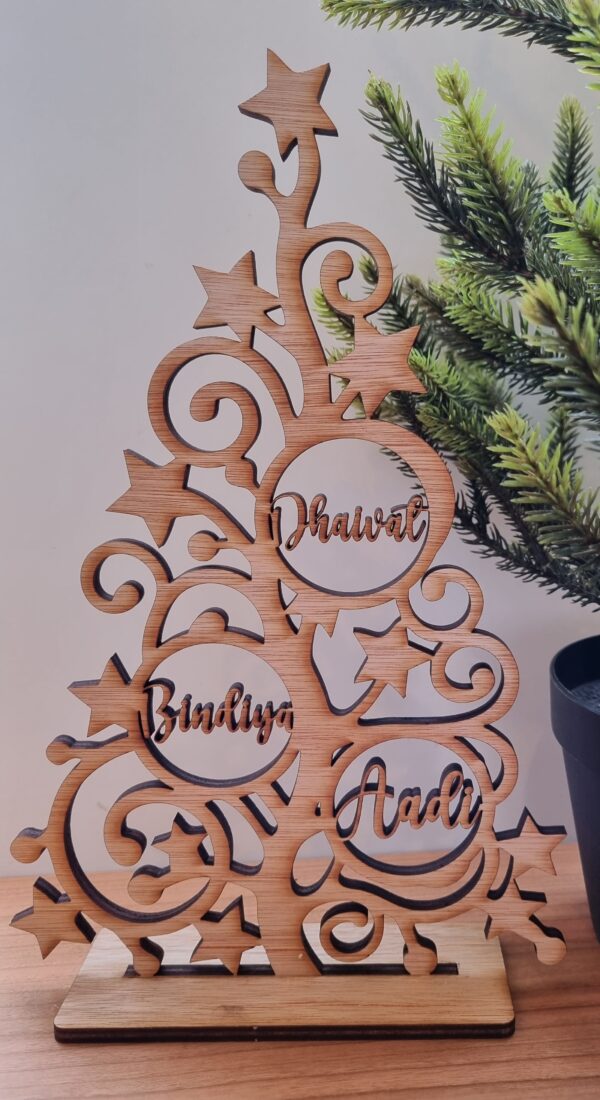 Personalised Wooden Christmas Tree - Family Names - Ornament - Gift - Keepsake - Image 4